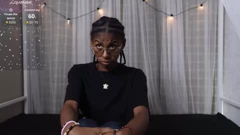 Lynx and Sun  online show from 10-14-25, 07:47