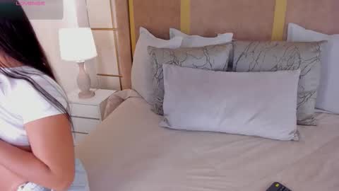    online show from 02-11-26, 11:26