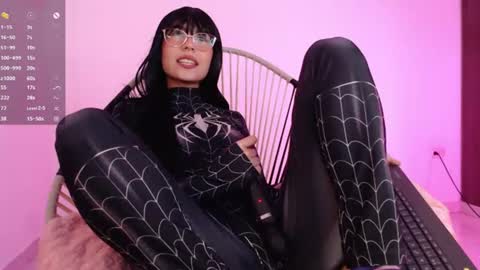 Snapshot of lzzyink chatting on 06-26-26, 11:53 lzzyink online show from 06-26-26, 11:53