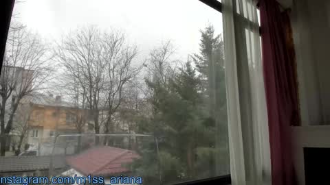 Ariana online show from 01-31-25, 11:24