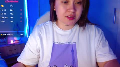 Snapshot of m33li chatting on 02-01-25, 01:12 Meli online show from 02-01-25, 01:12