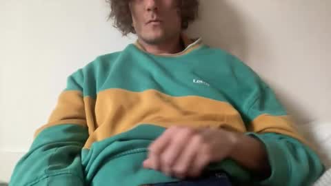 Snapshot of m9734 chatting on 03-08-26, 06:01 m9734 online show from 03-08-26, 06:01