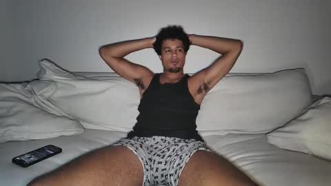 Snapshot of m_d_fl chatting on 02-08-26, 02:48 MD online show from 02-08-26, 02:48