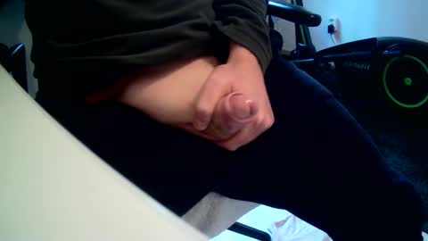 Snapshot of m_daan1969 chatting on 01-02-25, 02:35 m_daan1969 online show from 01-02-25, 02:35