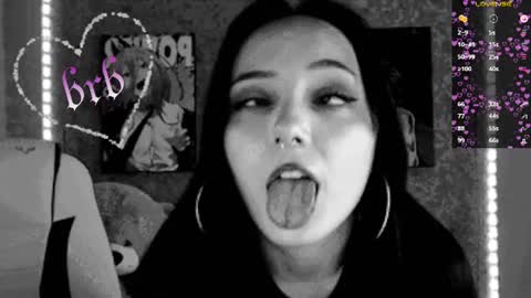 Snapshot of m_e_l_i_s_s_a_ chatting on 07-10-26, 07:38 Melissa online show from 07-10-26, 07:38