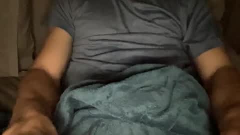 Snapshot of m_pete chatting on 10-20-25, 05:35 m_pete online show from 10-20-25, 05:35