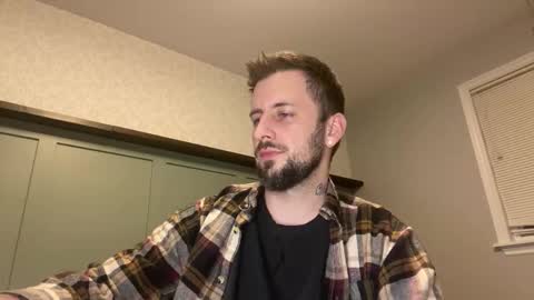 Snapshot of m_stephen chatting on 02-15-26, 07:51 m_stephen online show from 02-15-26, 07:51