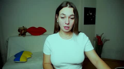 Vikki online show from 11-12-25, 02:17