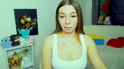 Vikki online show from 04-02-26, 01:09