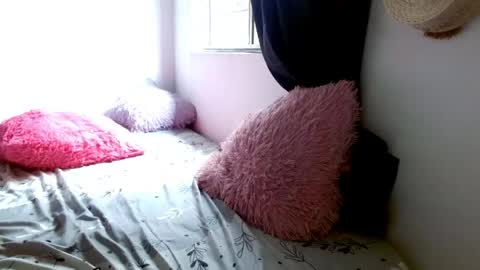 maaddy_thompson online show from 04-16-26, 07:47