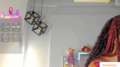 Maraacooper online show from 12-19-25, 03:46