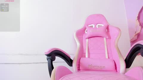 Snapshot of maariangel chatting on 01-16-25, 08:25 Mariangel online show from 01-16-25, 08:25