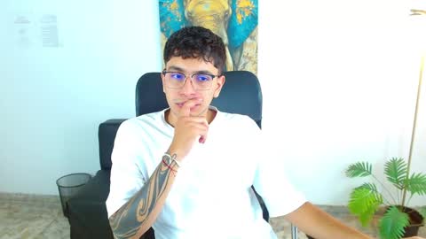 Max online show from 03-23-26, 01:26