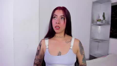 Snapshot of maazikeen chatting on 10-15-25, 04:23 Mazikeen online show from 10-15-25, 04:23