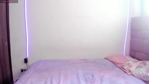 Snapshot of maazikeenx chatting on 04-22-26, 03:35 Sara online show from 04-22-26, 03:35