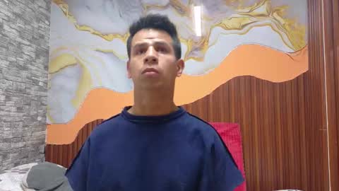 Snapshot of mabelineyesgreen303av chatting on 10-31-25, 01:06 mabelineyesgreen303av online show from 10-31-25, 01:06