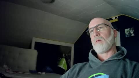 mac8181 online show from 12-29-24, 11:40