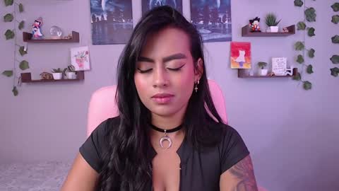 Macey Elliot Modelo Independiente online show from 01-22-25, 02:56