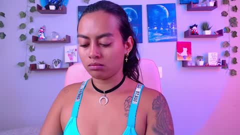 Macey Elliot Modelo Independiente online show from 01-31-25, 01:56
