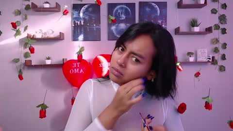 Macey Elliot Modelo Independiente online show from 02-18-25, 12:17