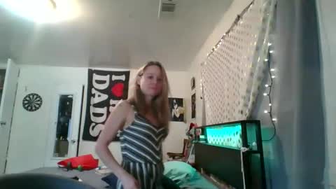 maceyloves online show from 04-28-26, 04:45