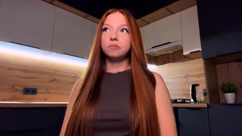 Snapshot of machelleunderdahl chatting on 07-16-26, 10:49 Nicole online show from 07-16-26, 10:49
