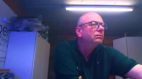 Andy online show from 03-25-26, 09:54