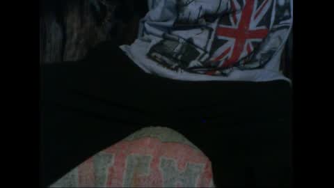 Snapshot of macho9385 chatting on 06-20-26, 06:54 macho9385 online show from 06-20-26, 06:54