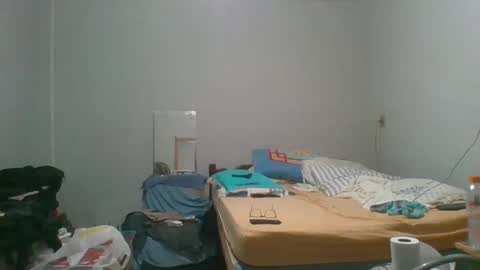 Snapshot of machoalex chatting on 01-17-25, 04:26 MACHOLIVRE online show from 01-17-25, 04:26