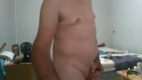 Snapshot of machoalex chatting on 02-01-25, 12:16 MACHOLIVRE online show from 02-01-25, 12:16