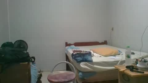 Snapshot of machoalex chatting on 02-07-25, 08:55 MACHOLIVRE online show from 02-07-25, 08:55