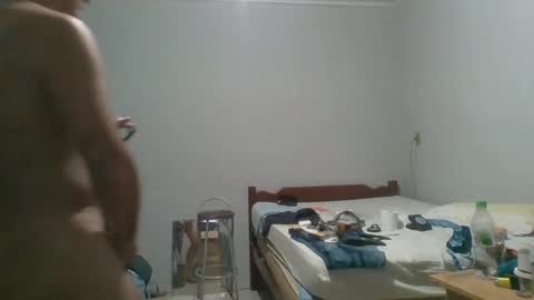 Snapshot of machoalex chatting on 02-09-25, 05:29 MACHOLIVRE online show from 02-09-25, 05:29