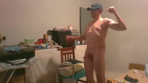 Snapshot of machoalex chatting on 11-29-25, 07:55 MACHOLIVRE online show from 11-29-25, 07:55