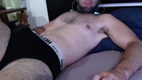 Snapshot of machoathome chatting on 06-22-26, 04:20 machoathome online show from 06-22-26, 04:20
