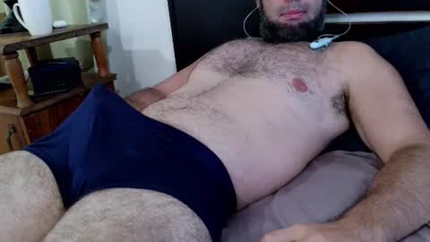 Snapshot of machoathome chatting on 06-25-26, 09:30 machoathome online show from 06-25-26, 09:30