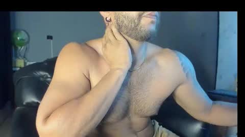 Snapshot of machohandsome chatting on 02-21-25, 09:45 Javier papichulo master how do you want online show from 02-21-25, 09:45