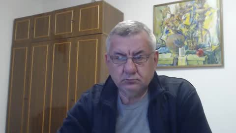 Macho online show from 10-25-25, 03:07