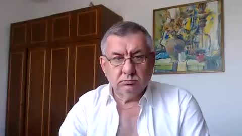 Snapshot of machomale3 chatting on 07-09-26, 12:20 Macho online show from 07-09-26, 12:20