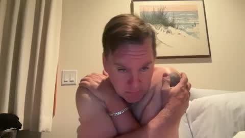 Snapshot of macjac2016 chatting on 01-25-25, 06:45 xStraightEdgex online show from 01-25-25, 06:45