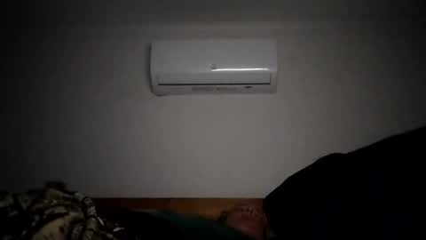 Snapshot of mack9875 chatting on 03-10-26, 10:20 mack9875 online show from 03-10-26, 10:20