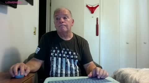 mackdocc001 online show from 04-13-26, 02:22