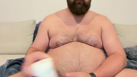 Snapshot of macrackin33 chatting on 10-08-25, 01:03 macrackin33 online show from 10-08-25, 01:03