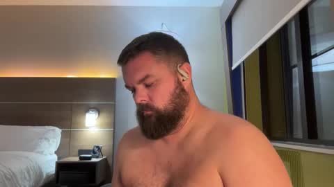 Snapshot of macrackin33 chatting on 12-16-25, 12:04 macrackin33 online show from 12-16-25, 12:04