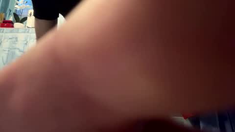 Snapshot of mada12340987 chatting on 11-24-25, 10:15 mada12340987 online show from 11-24-25, 10:15