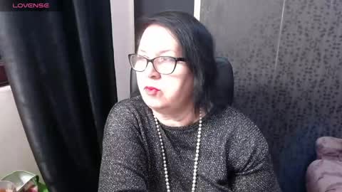 Snapshot of madam_sanjanne chatting on 05-18-26, 02:29 Madam Sanjanne online show from 05-18-26, 02:29