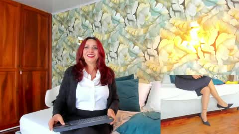 Snapshot of madame_angelic_1 chatting on 06-05-26, 06:52 Madam Angelic online show from 06-05-26, 06:52