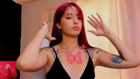 Snapshot of madame_lilith chatting on 01-14-25, 06:07 madame lilith online show from 01-14-25, 06:07