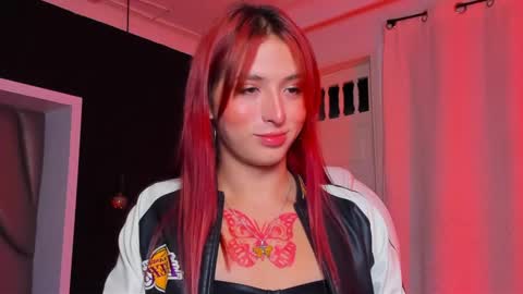 Snapshot of madame_lilith chatting on 01-27-25, 11:11 madame lilith online show from 01-27-25, 11:11