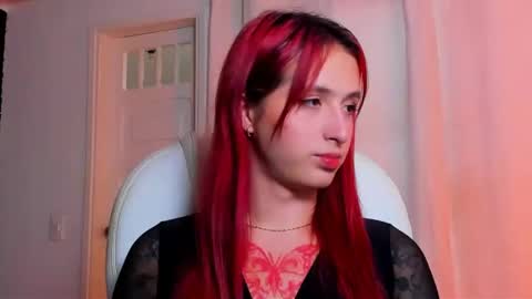 Snapshot of madame_lilith chatting on 02-10-25, 02:16 madame lilith online show from 02-10-25, 02:16