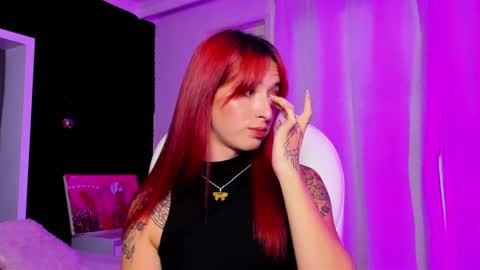 Snapshot of madame_lilith chatting on 02-13-25, 02:20 madame lilith online show from 02-13-25, 02:20